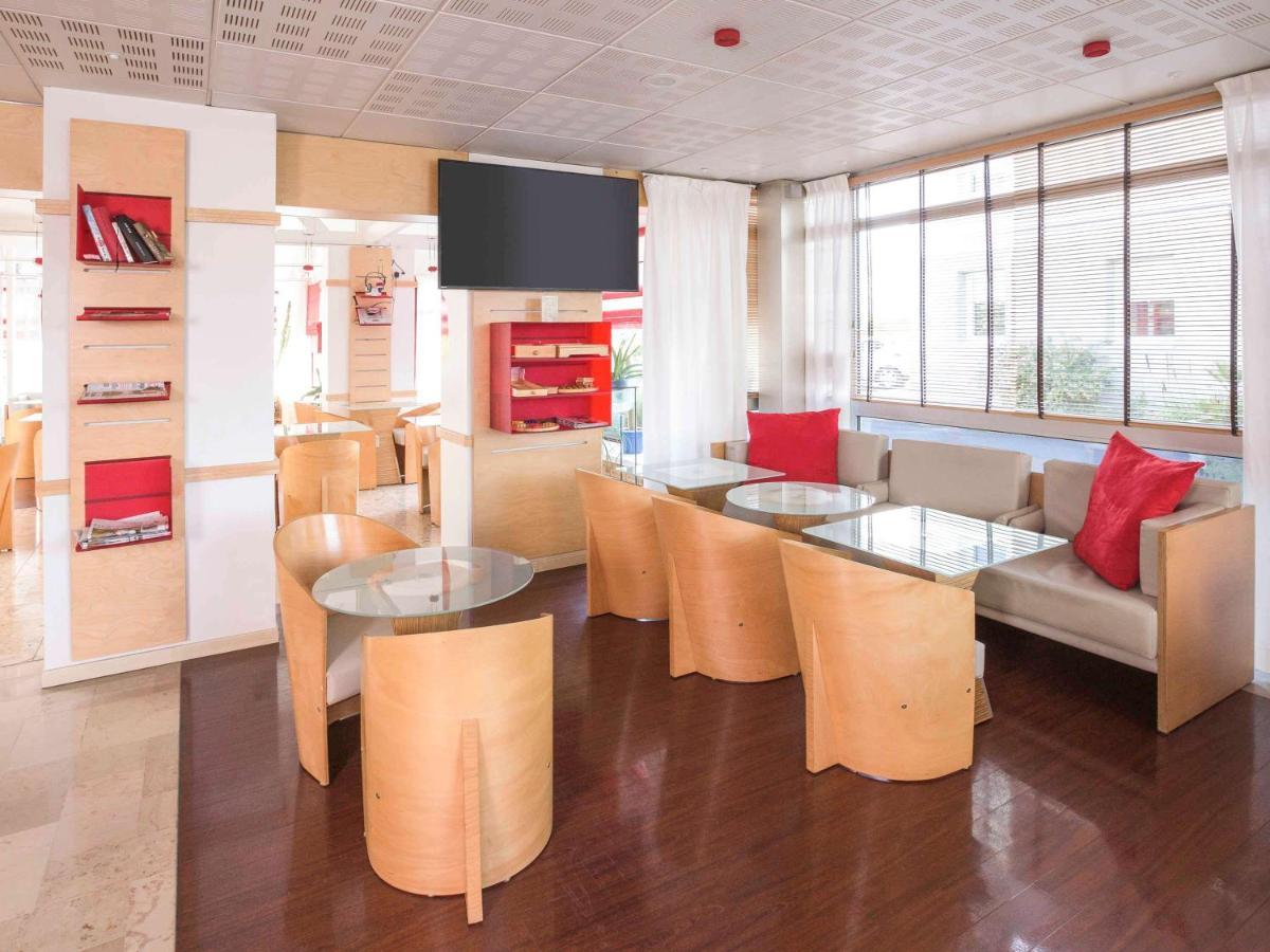 Ibis Saint Brieuc Yffiniac Hotel Екстериор снимка