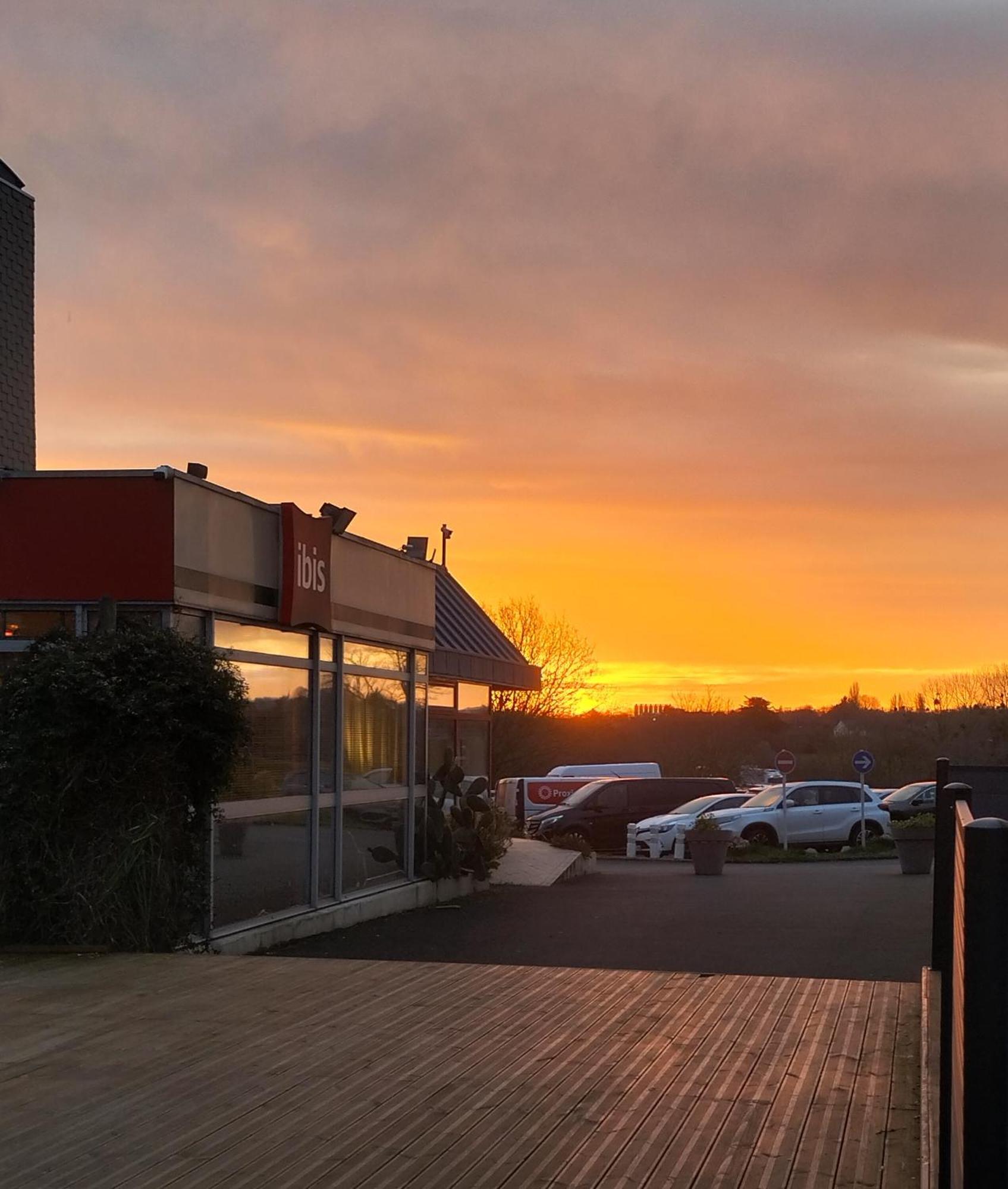 Ibis Saint Brieuc Yffiniac Hotel Екстериор снимка